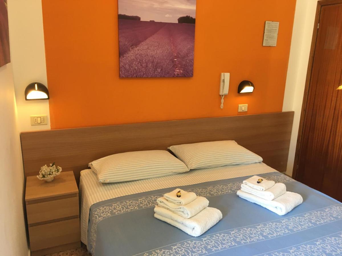 Hotel Villa Rinaldini Rimini Exteriér fotografie